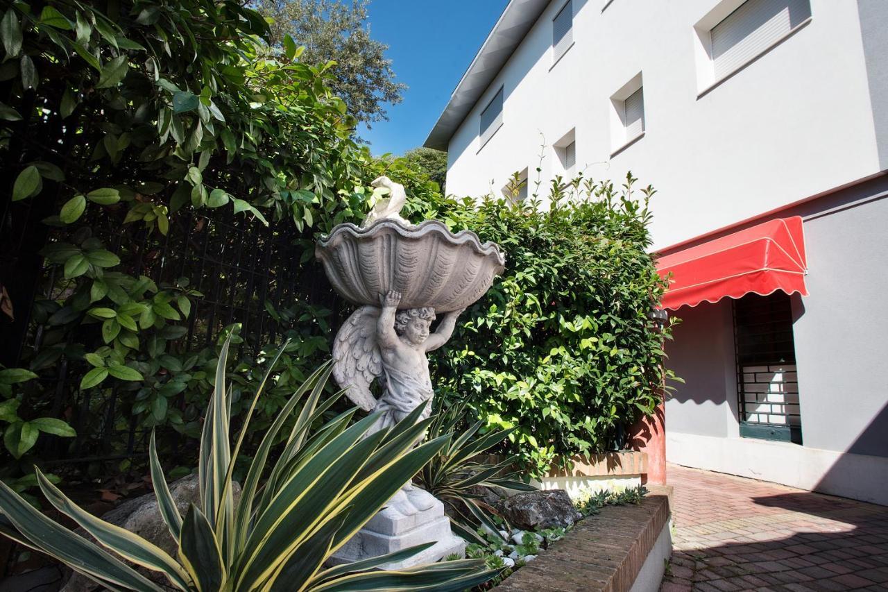 Hotel Montereale Порденоне Экстерьер фото